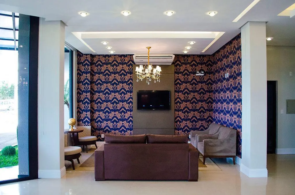 Seville Park Hotel Xanxerê 3*,